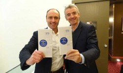 Ryanair Jacobs y O'Leary durante la presentación de ls nuevas medidas anunciadas por Ryanair