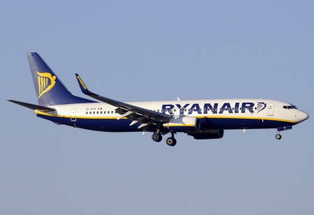 Ryanair protesta por las huelgas de controladores