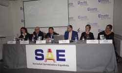 SAE-profesiones-aeronáutica Todos los participantes de la Jornada ¿Por qué me hice? organizada por la SAE en la Deusto Business School
