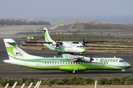 Aviones de Binter Canarias