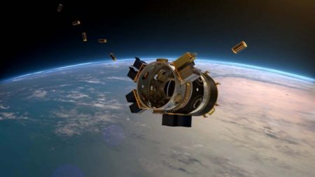 Aunque 64 satélites es un récord para una empresa estadounidense, el 15 de febrero de 2017 el cohete indio ISRA transportó 107 satélites.