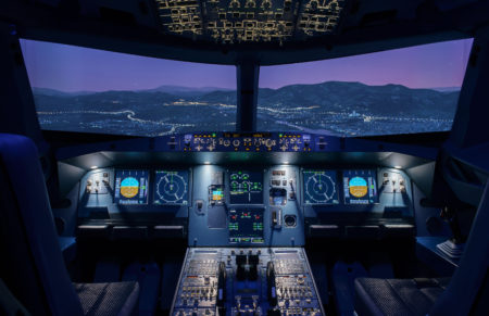 Simloc añadirá un sistema visual a la cabina del A320 de Brok Air para aumentar la realidad en la formación.