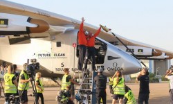 Solar-Impulse-II-madrugada-Sevilla_EDIIMA20160709_0104_4
