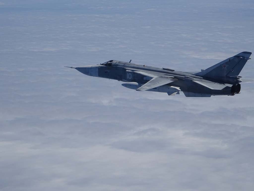 Resultado de imagen de cazas espaÃ±oles F-18 habÃ­an interceptado un SU-24 ruso.