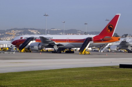 Algunas aerolínes, como la angoleña TAAG sólop ueden volar a Europa con determinados modelos avión y en determinadas condiciones