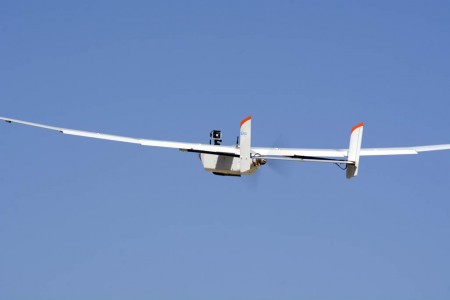 El primer vuelo fuera de vista de un drone en España se realizó en el centro experimental Atlas, de Jaén, cumpliendo los objetivos propuestos