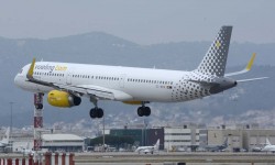 Vueling A321 EC-MHB