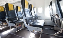 Vueling asientos slim En dos años todos los aviones de Vueling tendrán ya los asientos Recaro SL3510 que cada vez encontramos en más aerolíneas.