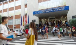 entrada etsiae alumnos