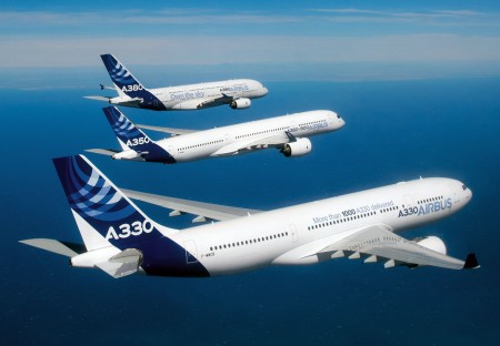 Vuelo en formación de A330, A350 y A380