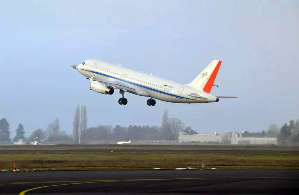 Primer vuelo del A320 ATRA de DLR con el morro de un Eurofighter.