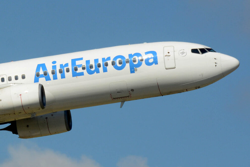 Air Europa busca copilotos para sus Boeing 737.