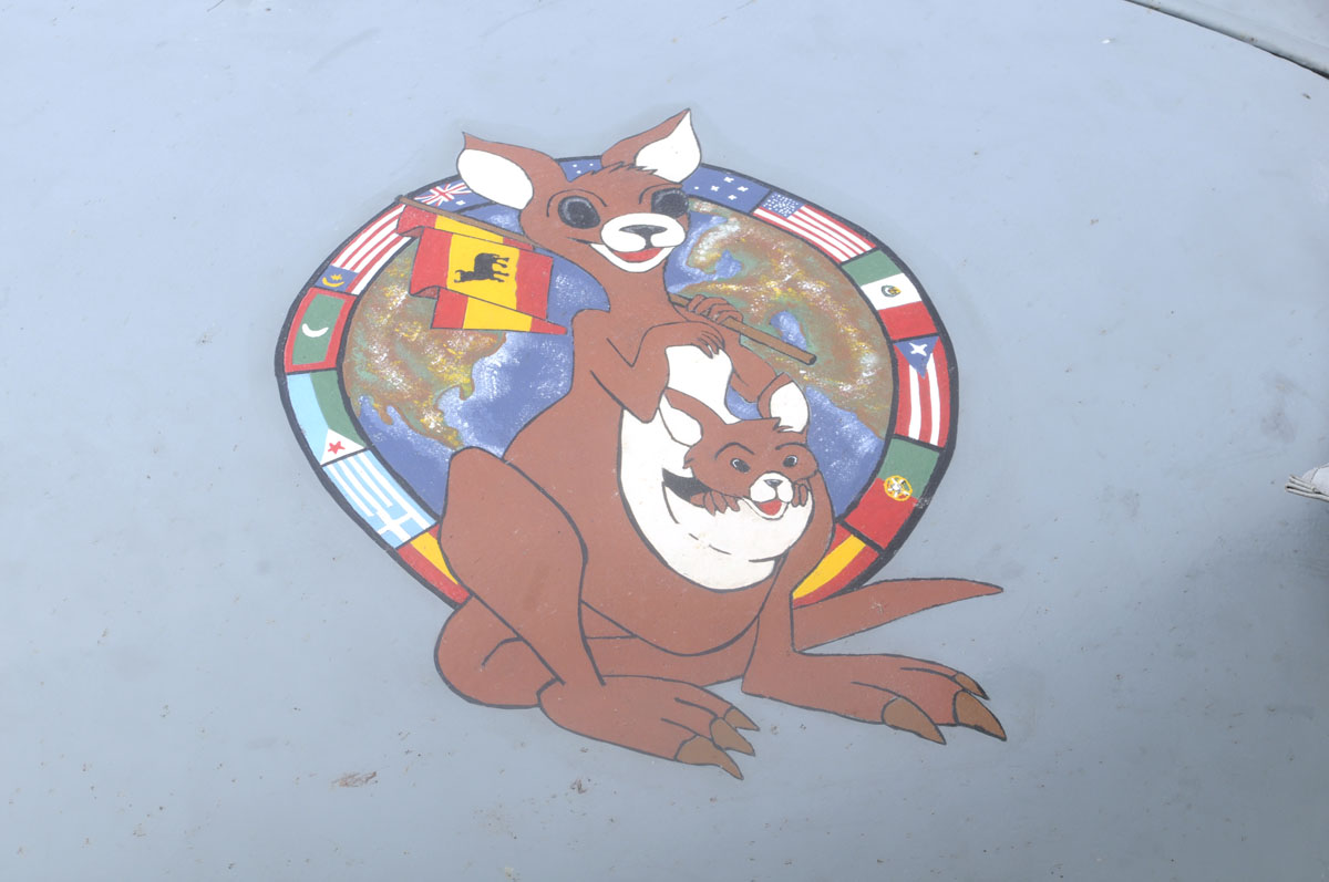 Emblema del HS.23-06