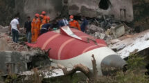 Restos del Boeing 787 de Air India.
