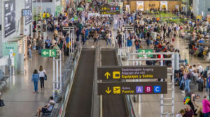Aena anuncia una subida de las tasas por pasajero para 2026.