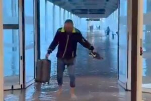 Acceso a la Terminal 1 del aeropuerto de Barcelona.