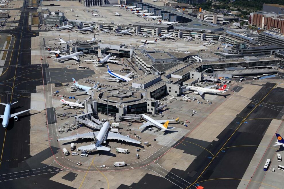 Vista aérea de la terminal 1 del aeropuerto de Frankfurt.
