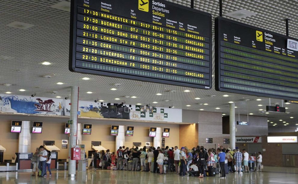 El aeropuerto de Reus, altamente estacional, ha perdido en septiembre un 90 por ciento de los pasajeros respecto a hace un año.