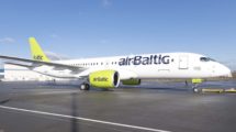 Air Baltic opera sus vuelos a Madrid y Málaga con los Bombardier CS300.