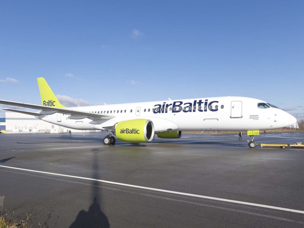 Air Baltic opera sus vuelos a Madrid y Málaga con los Bombardier CS300.