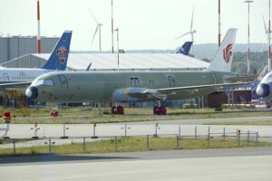 Airbus A321 de Air China y China Southern en Finkenwerder a la espera de su entrega.