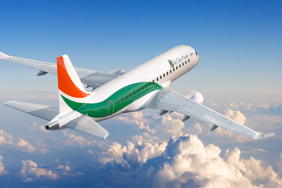 Embraer E175 coon los colores de Air Cote d'Ivore.