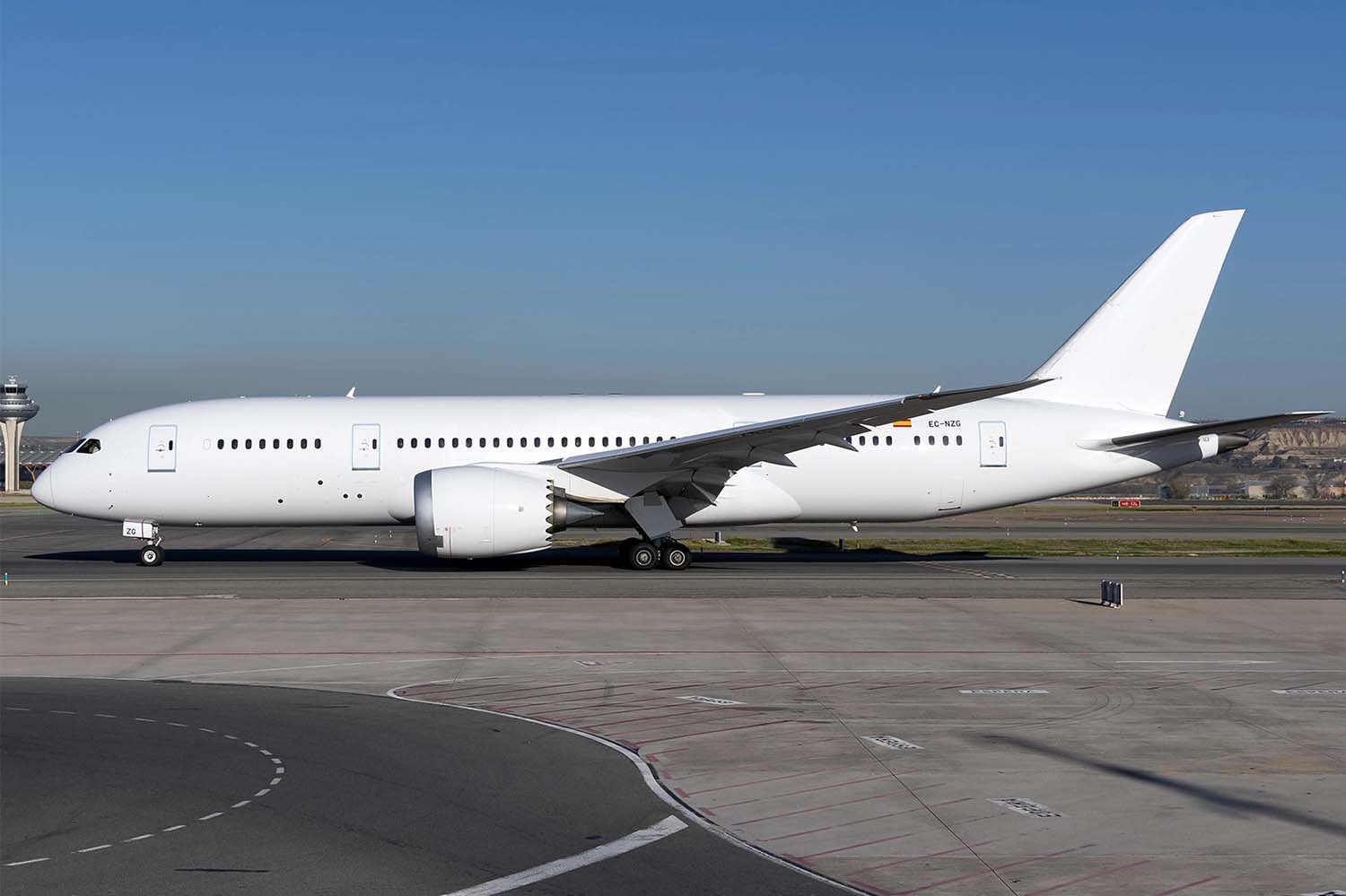 Air Europa pone en su nuevo Boeing 787-8 - News