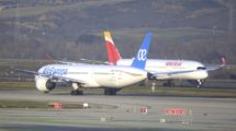 SEPI nombra consejeros en Air Europa pese a la oposición de Iberia.