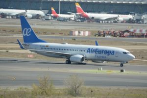 El primero de los Boeing 737-800 de Air Europa Express en el aeropuerto Madrid Barajas.