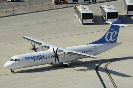 ATR de Aire Europa en el aeropuerto de Palma de Mallorca operando vuelos entre las islas.