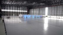 Interior del nuevo hangar de Globalia en Madrid.