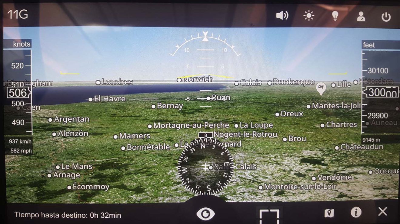 El mapa móvil para seguir el vuelo en las pantallas del asiento incluye diversas vistas, incluida la ya habitual de instrumentos de vuelo.