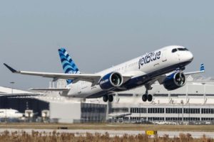 JetBlue ha creado una nueva decoración de cola para sus A220.