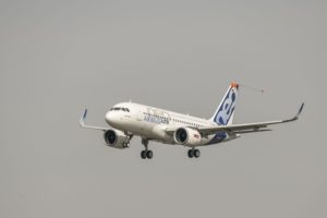 El primer A319neo con motores CFM56 voló el 31 de marzo de 2016 tras varios meses de espera.