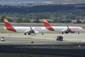 Iberia e Iberia Express repiten como las aerolíneas más puntuales en 2017.