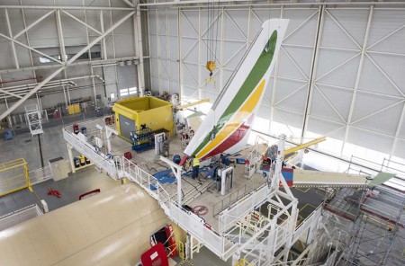 El establizador vertical del Airbus A350 es fabricado en España por Aciturri.