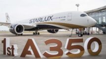 Entre las entregas de Airbus en octubre estuvo el primer A350 para Starlux de Taiwan.