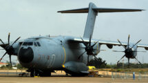 España y Francia acuerdan adelantar la entrega a partir de 2028 de 7 A400M.