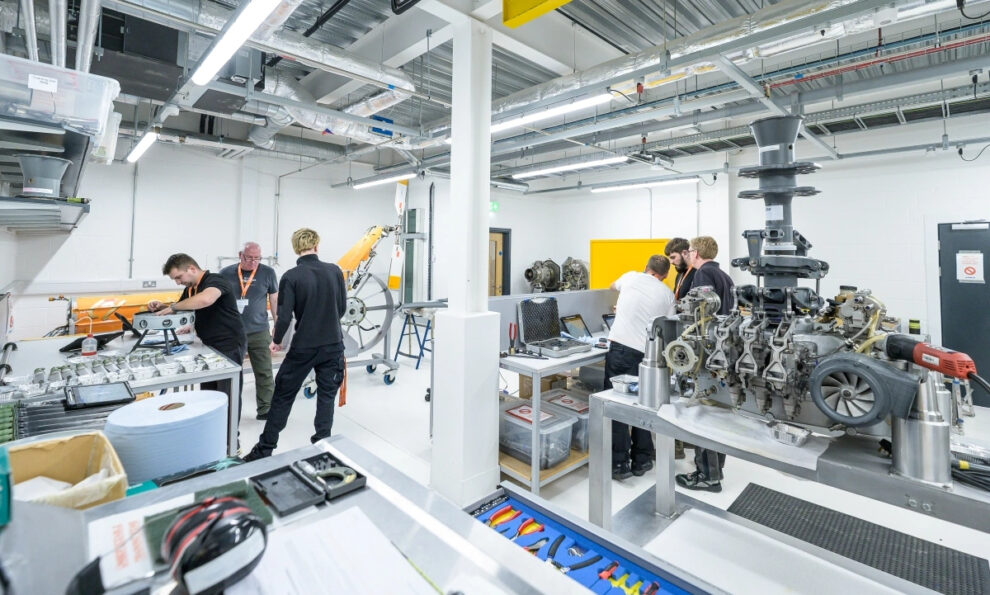 Instalaciones en Oxford de la nueva academia para profesionales del helicóptero de Airbus Helicopters Reino Unido.