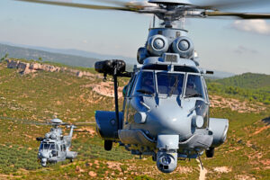 Airbus Helicopters H225M en vuelo.