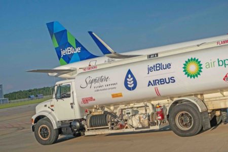 Signature Flight Support será la empresa de cargar el biocombustible en los A321 de Jetblue en Mobile.