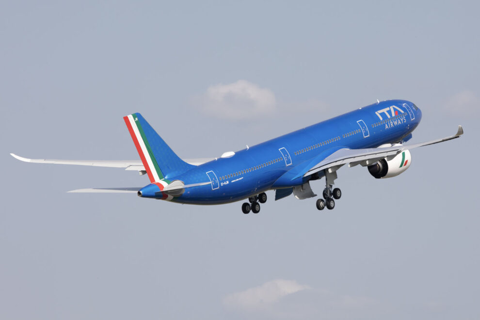 En el mes de marzo Ita Airways recibió tres aviones de Airbus, incluido un A330-900.
