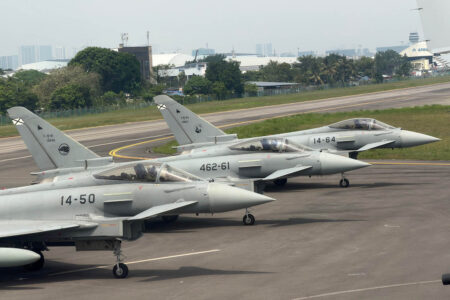 Tres de los Eurofighter que el Ala 14 llevó a Australia, uno de ellos ya con códigos del Ala 46.