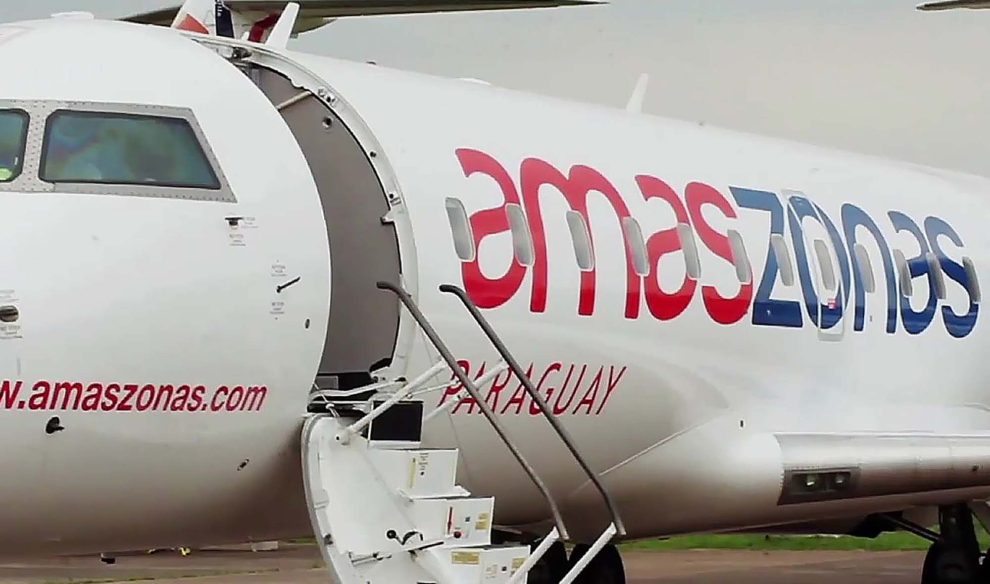 Las tres aerolíneas del Grupo Amaszonsas operan con aviones CRJ200.