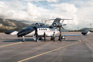 Aspecto que ofrecerá el BYA-1. Los bultos laterales son los depósitos de hidrógeno.