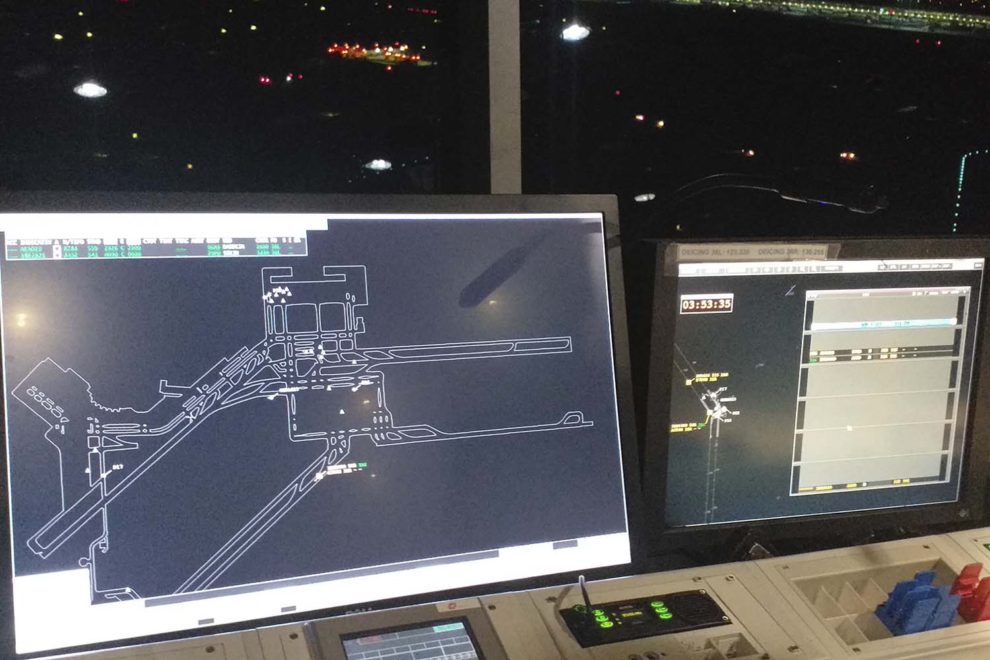 Pantallas radar usadas en la torre de control de Madrid Barajas.