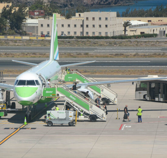 Binter ha comprado cinco nuevos Embraer E195-E2 en firme y sumado cuatro opciones.