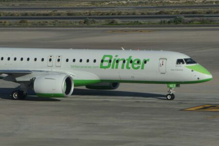 Binter sigue apostando por Embraer.