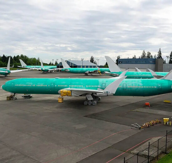 Aviones Boeing 777-9 almacenados en Everett.