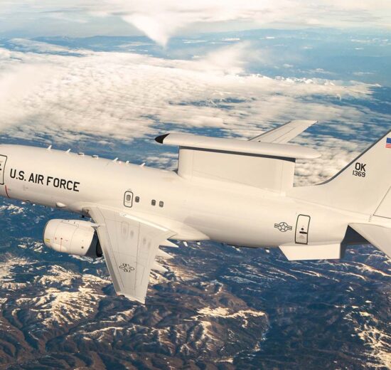 Boeing E-7A con colores de la USAF.